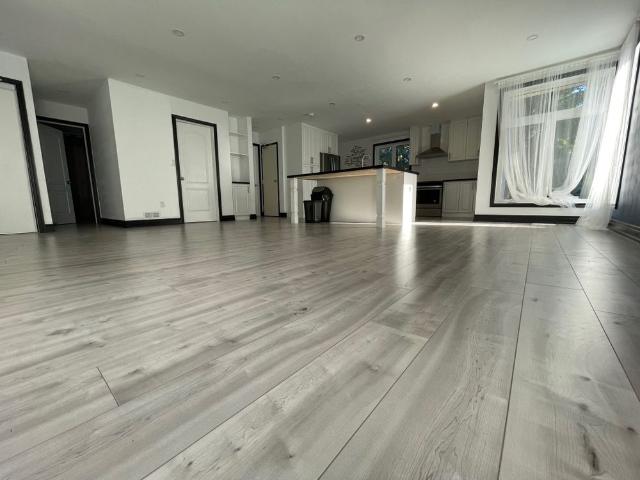 For Lease 11 Lauralynn Crescent Unit# Main, Toronto, Ontario