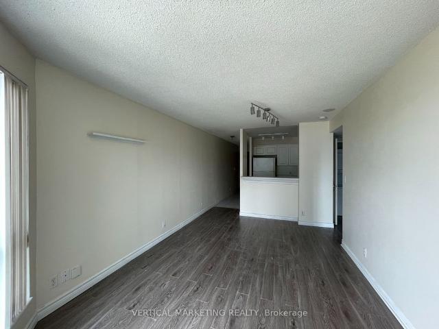 For Lease 11 Lee Centre Drive Unit# 701, Toronto, Ontario