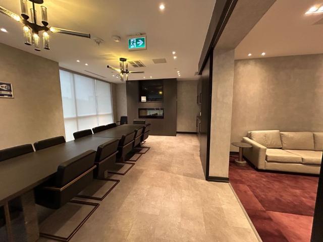For Lease 11 Lillian Street Unit# 706, Toronto, Ontario