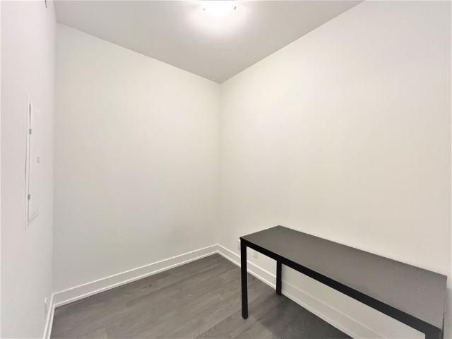For Lease 11 Lillian Street Unit# 1105, Toronto, Ontario