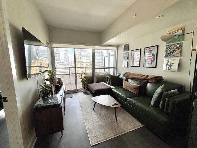 For Lease 11 Lillian Street Unit# 1408, Toronto, Ontario