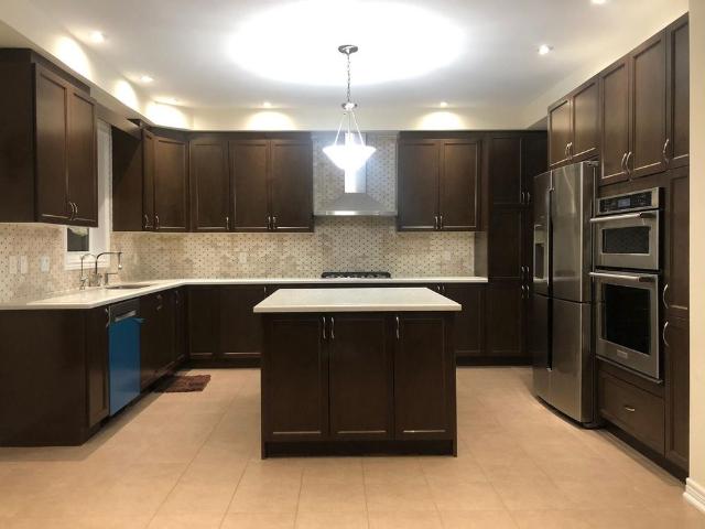 For Lease 11 Mowder Drive, Aurora, Ontario
