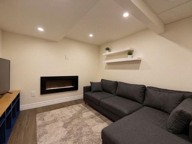 For Lease 11 Martina Crescent Unit# Basement, Vaughan, Ontario