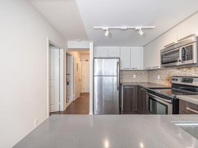 For Lease 11 St Joseph Street Unit# 1802, Toronto, Ontario