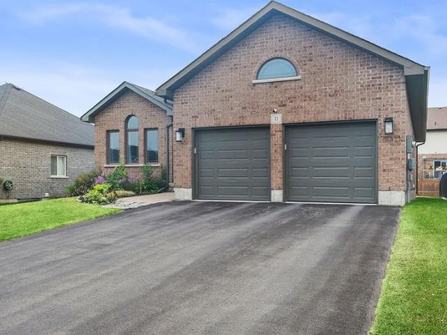 For Lease 11 Stonecrest Boulevard, Quinte West, Ontario