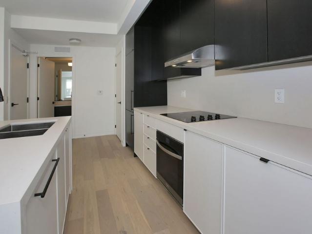 For Lease 11 Walder Lane Unit# J301, Richmond Hill, Ontario