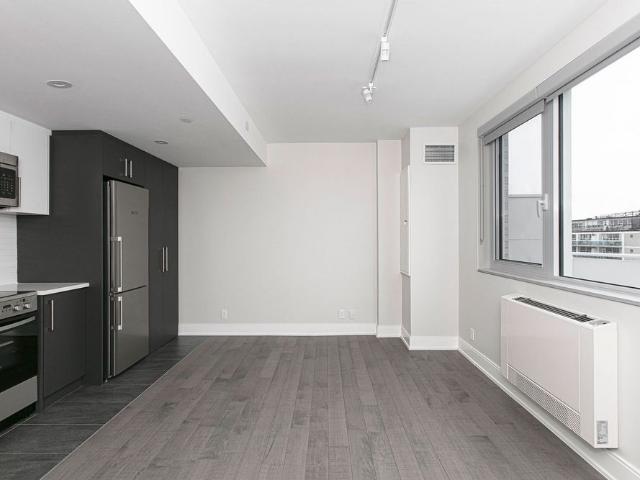 For Lease 11 Walmer Road Unit# 604, Toronto, Ontario