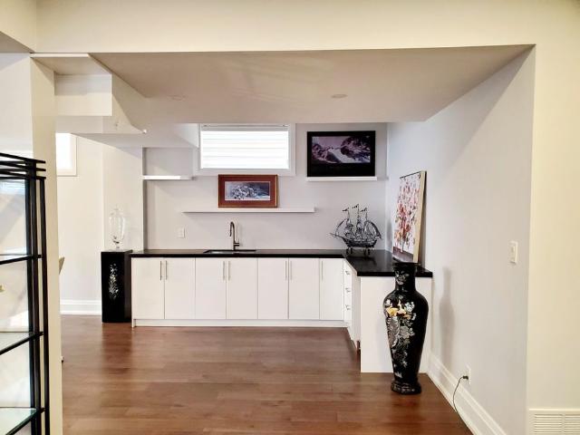 For Lease 11 walnut Crescent Unit# lower level, Toronto, Ontario