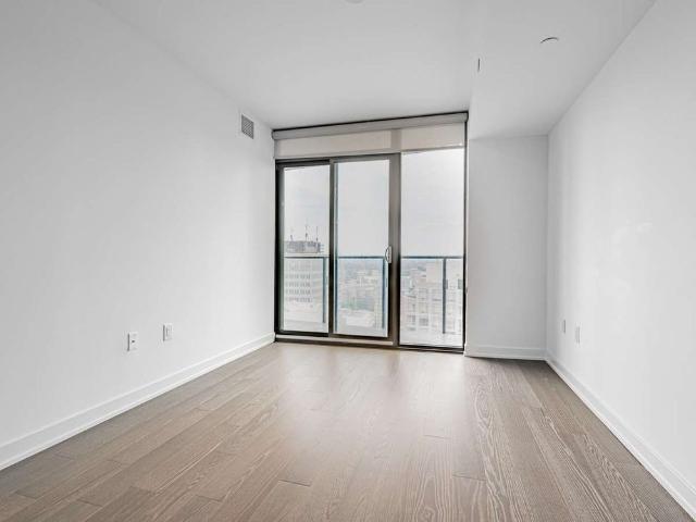 For Lease 11 Wellesley Street Unit# 2506, Toronto, Ontario