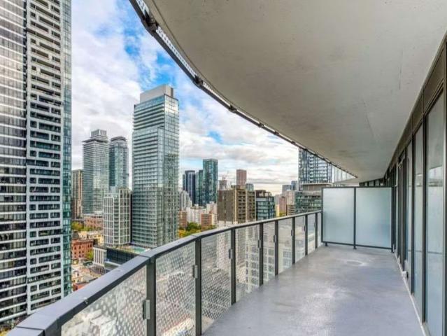 For Lease 11 Wellesley Street Unit# 2208, Toronto, Ontario