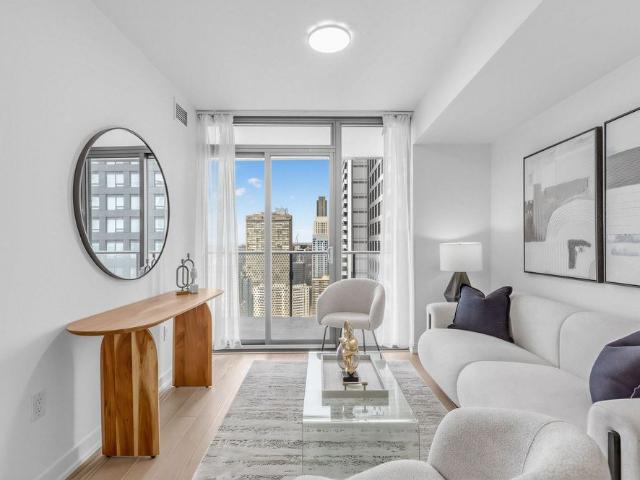 For Lease 11 Wellesley Street Unit# 3909, Toronto, Ontario