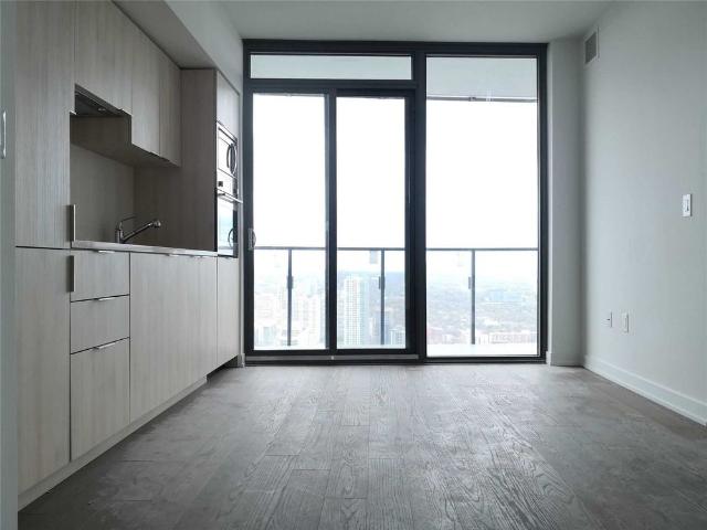 For Lease 11 Wellesley Street Unit# 4613, Toronto, Ontario