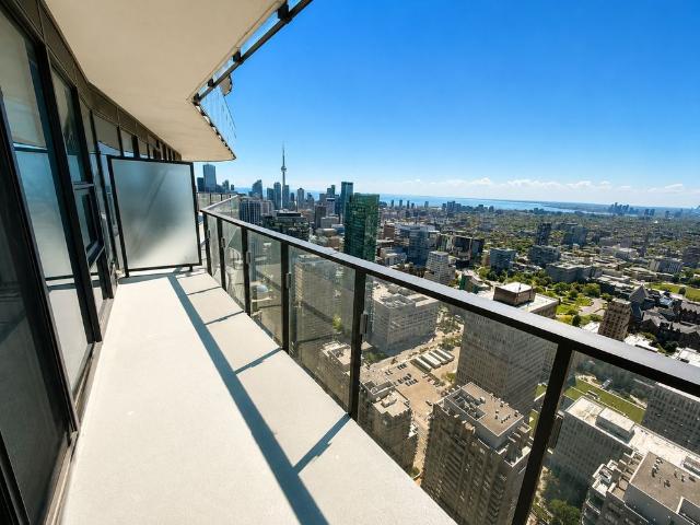 For Lease 11 Wellesley Street Unit# 5306, Toronto, Ontario