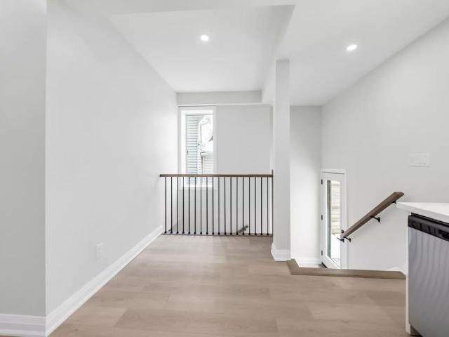 For Lease 124 Church Street Unit# 2, Kitchener, Ontario