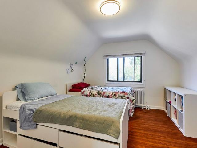 For Lease 124 Geoffrey Street Unit# Upper, Toronto, Ontario
