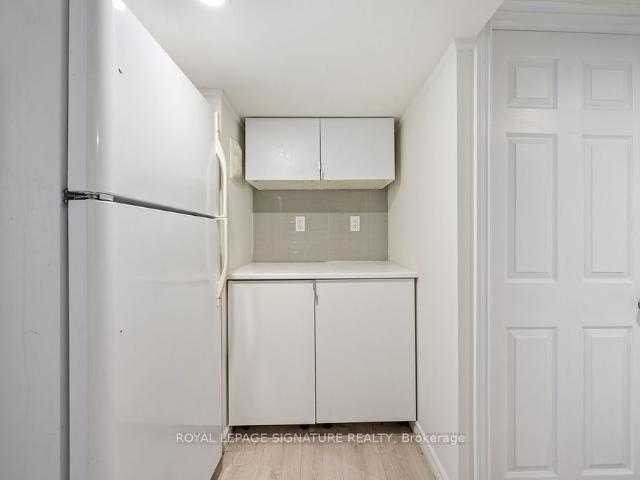 For Lease 124 Homewood Avenue, Toronto, Ontario