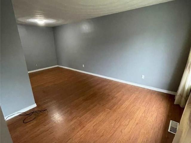 For Lease 124 Septonne Avenue Unit# Main, Newmarket, Ontario