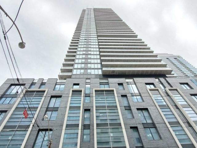 For Lease 125 Blue Jays Way Unit# 1701, Toronto, Ontario