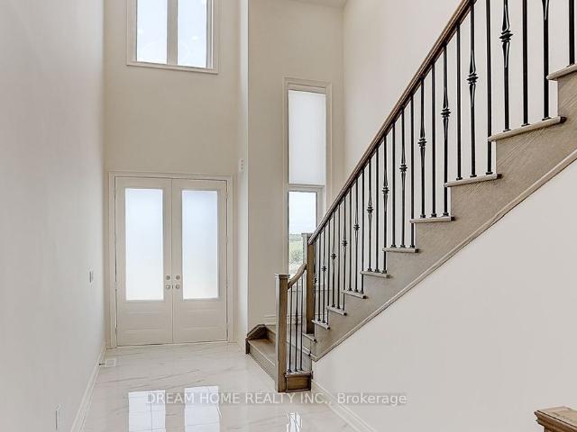 For Lease 125 Prairie Rose Drive, Richmond Hill, Ontario