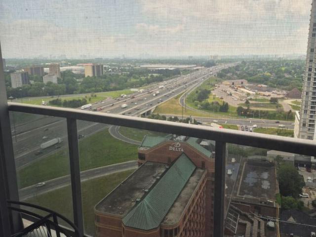 For Lease 125 Village Green Square Unit# 2708, Toronto, Ontario