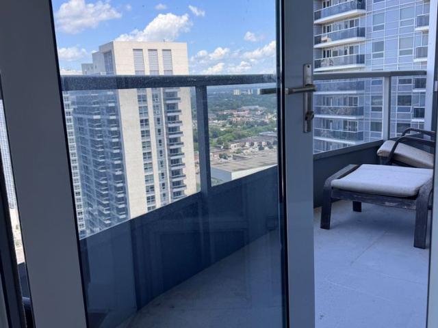 For Lease 125 Village Green Square Unit# 2909, Toronto, Ontario