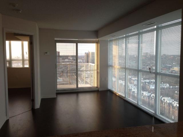 For Lease 125 Western Battery Road Unit# 2015, Toronto, Ontario