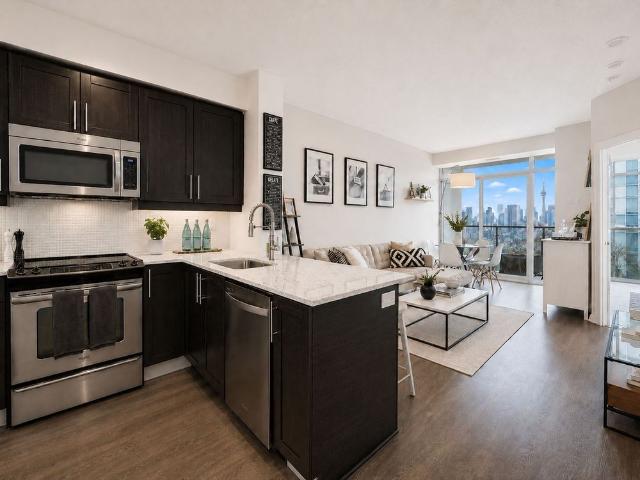 For Lease 125 Western Battery Road Unit# 2804, Toronto, Ontario