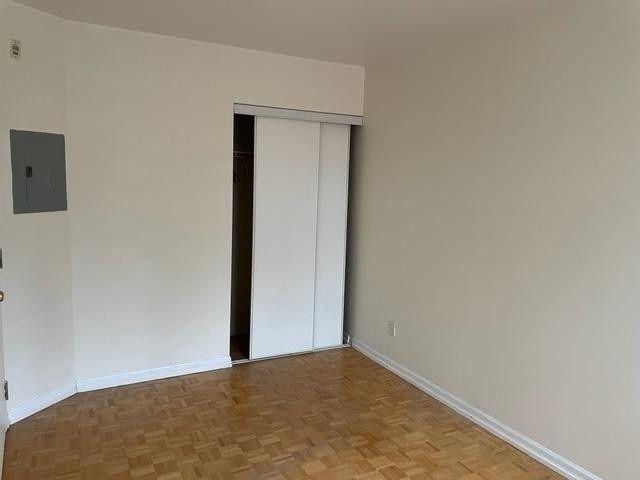 For Lease 126 Dundas Street Unit# 202, Toronto, Ontario
