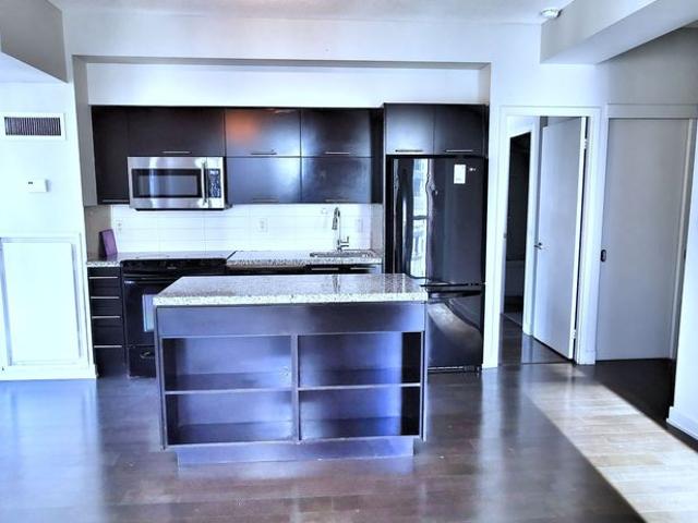 For Lease 126 Simcoe Street Unit# 1708, Toronto, Ontario