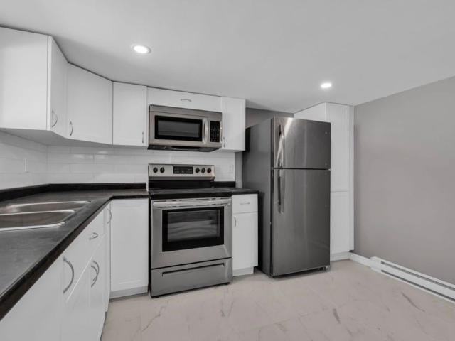For Lease 127 New Street, Cornwall, Ontario