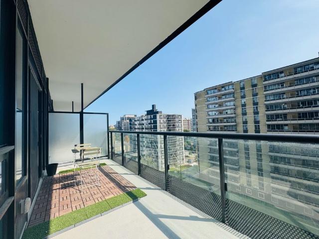For Lease 127 Broadway Avenue Unit# 803, Toronto, Ontario