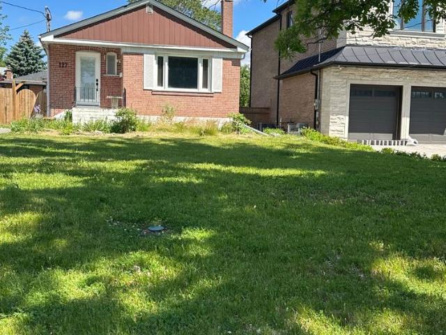 For Lease 127 Harding Boulevard, Richmond Hill, Ontario