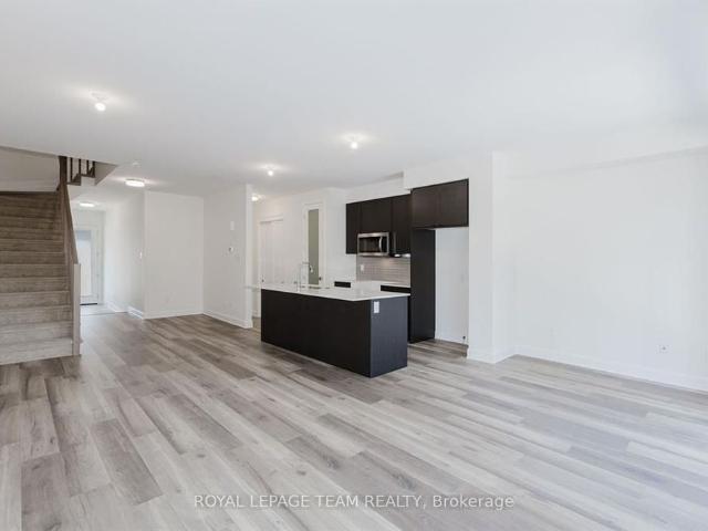 For Lease 127 Succession Court, Stittsville Munster Richmond, Ontario