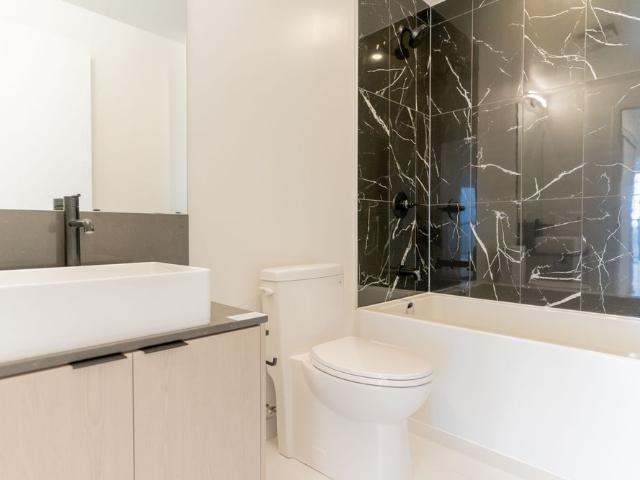 For Lease 1285 Dupont Street Unit# 2110, Toronto, Ontario