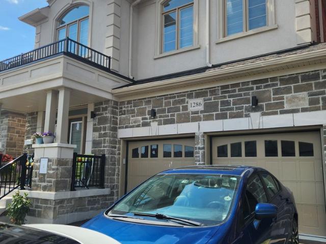 For Lease 1286 Apollo Street, Oshawa, Ontario