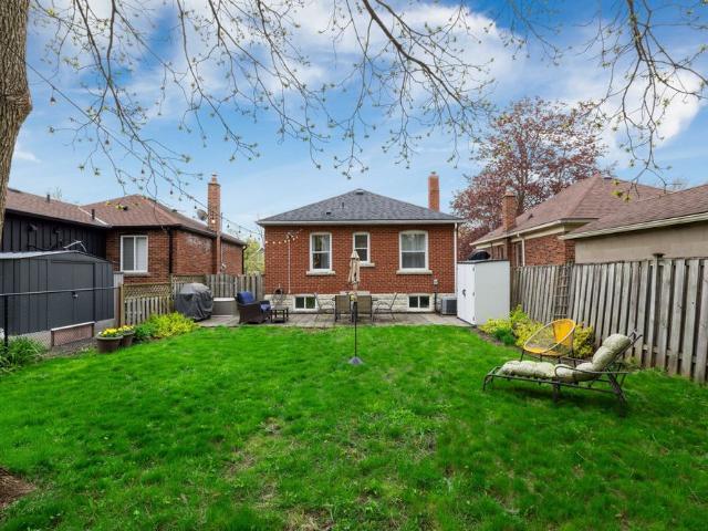 For Lease 128 Bond Street, Hamilton, Ontario