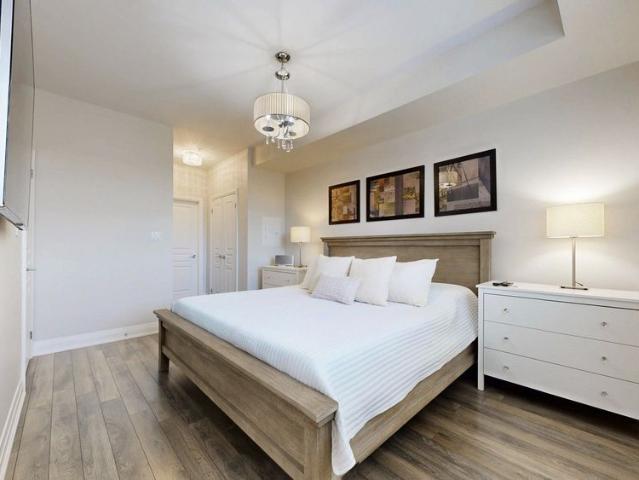 For Lease 128 Garden Drive Unit# 419, Oakville, Ontario