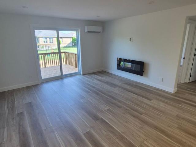 For Lease 128 Hastings Park Drive Unit# Unit A, Belleville, Ontario