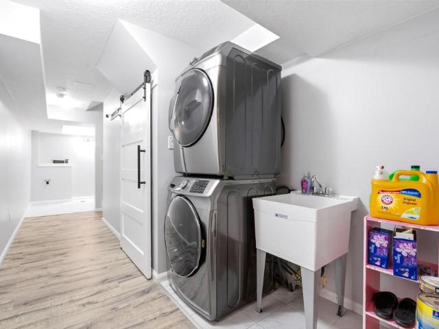 For Lease 128 LAW Drive, Guelph, Ontario