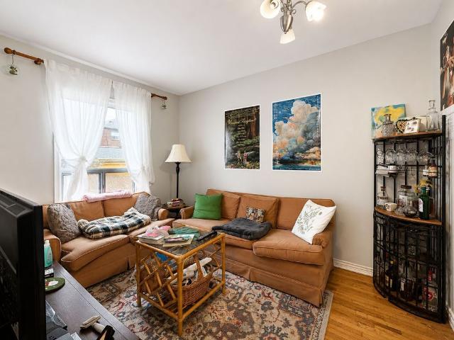 For Lease 129 Essex Street Unit# 1, Toronto, Ontario