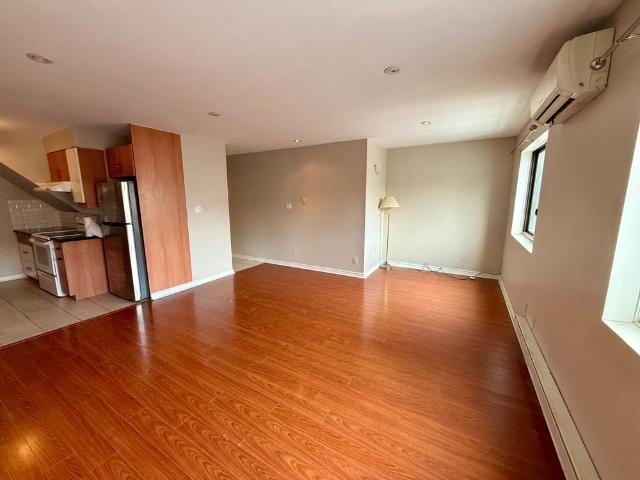 For Lease 129 JEFFERSON Avenue Unit# B, Toronto, Ontario