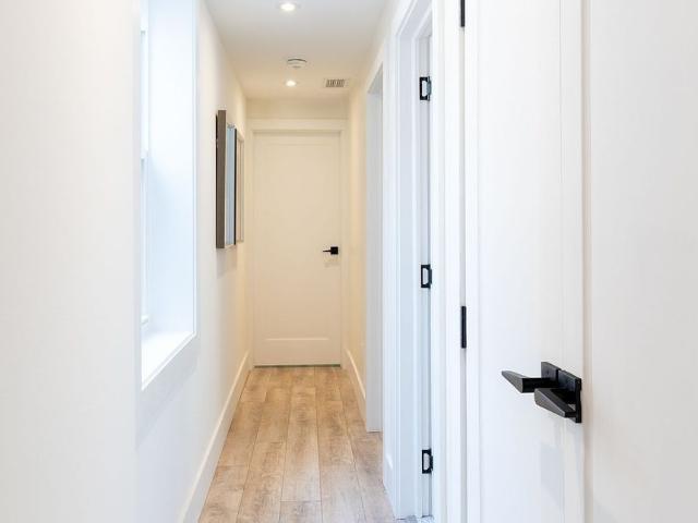 For Lease 129 Kenilworth Avenue Unit# Upper, Toronto, Ontario