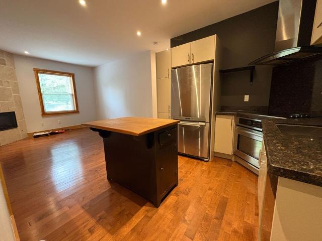 For Lease 129 Ulster Street Unit# 3, Toronto, Ontario