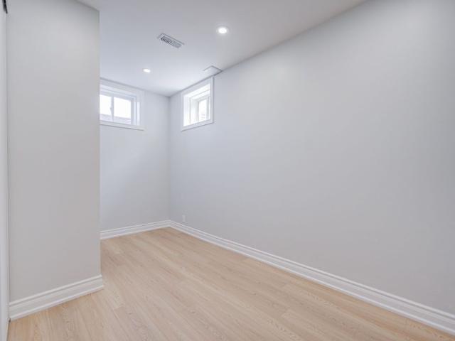 For Lease 1204 Onyx Lower Level Trail, Oakville, Ontario
