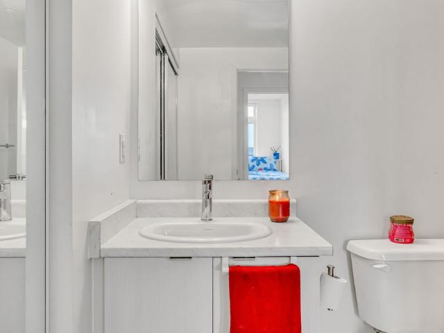 For Lease 120 Canon Jackson Drive Unit# 406, Toronto, Ontario