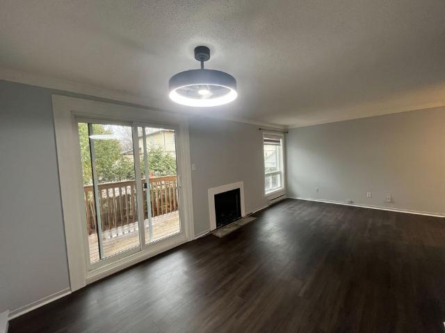 For Lease 120 Fenerty Crescent Unit# 2, Kanata, Ontario