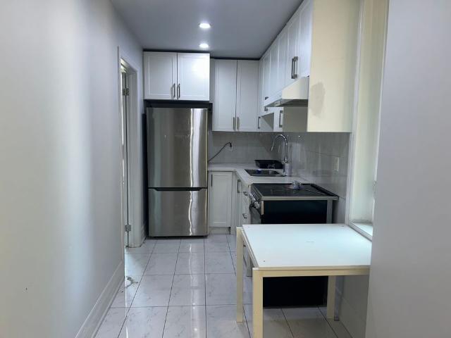 For Lease 120 Lansdowne Avenue Unit# 2nd Floor, Toronto, Ontario