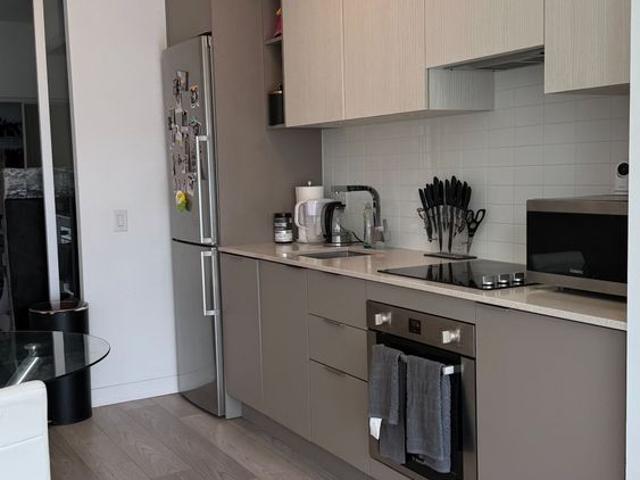 For Lease 120 Parliament Street Unit# 1701, Toronto, Ontario