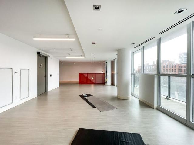 For Lease 120 Parliament Street Unit# 1710, Toronto, Ontario