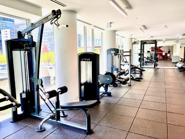 For Lease 120 Parliament Street Unit# 2008, Toronto, Ontario